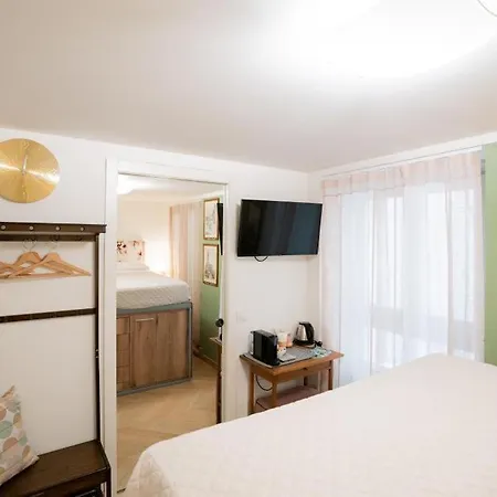 Domus - Borsari Pied-a-terre * Verona